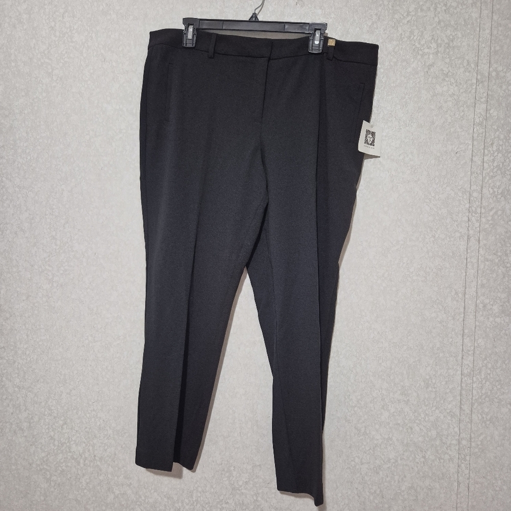 Anne Klein Women's Black Cropped Pants